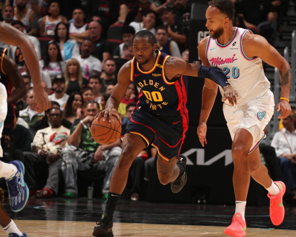 他不仅帮助 他不仅帮助