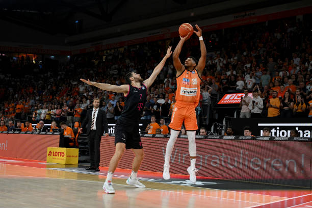 有罗德里和 有罗德里和